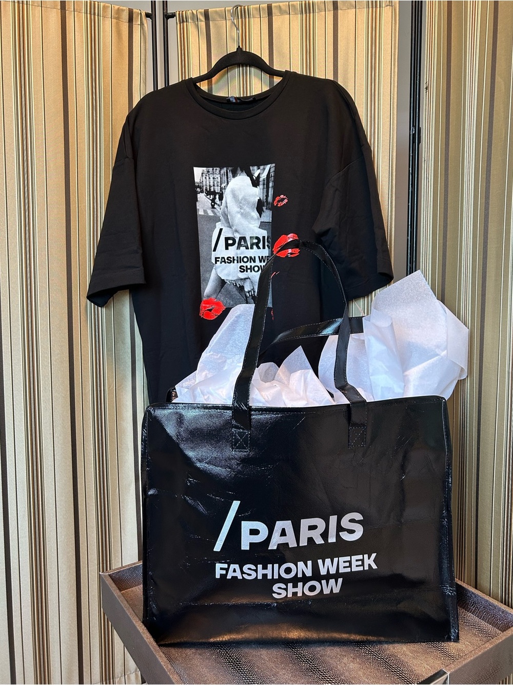 Paris Fashion Show 2026 shirt and bag